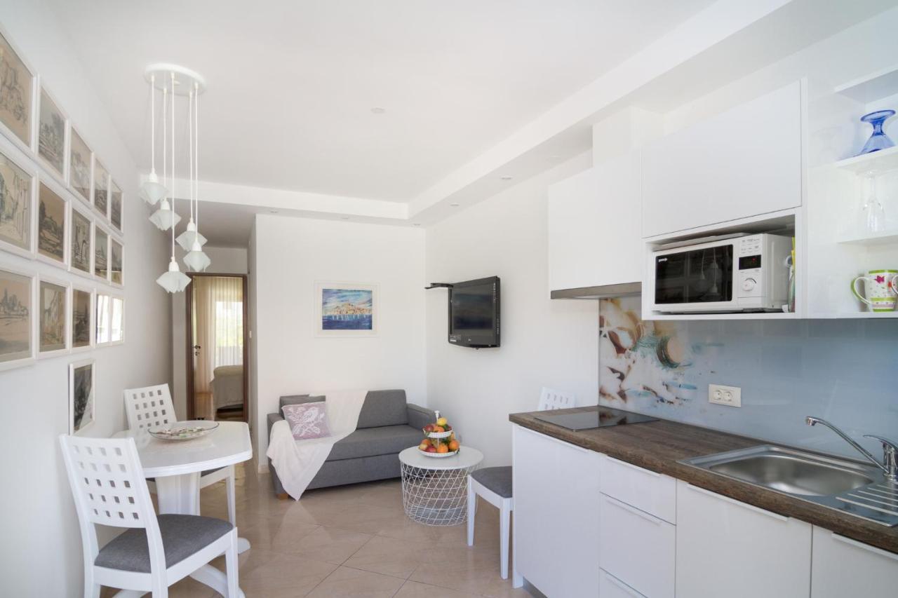 רוביני Apartment Palm View II מראה חיצוני תמונה