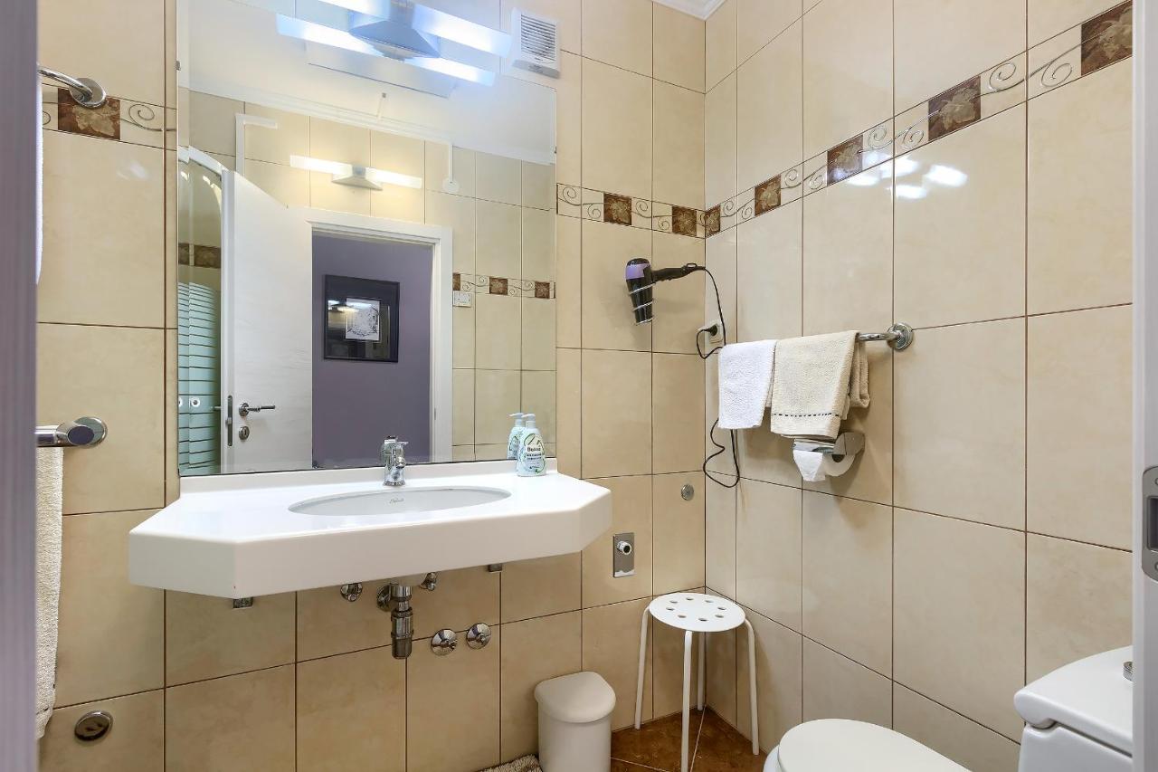 רוביני Apartment Palm View II מראה חיצוני תמונה